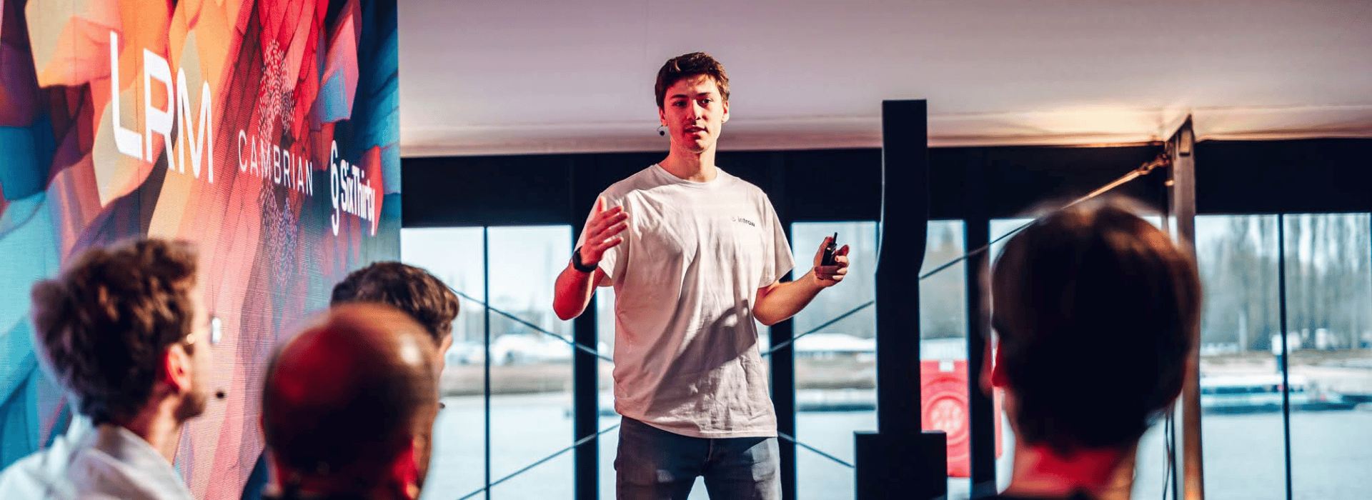 For Startups - Pitch
